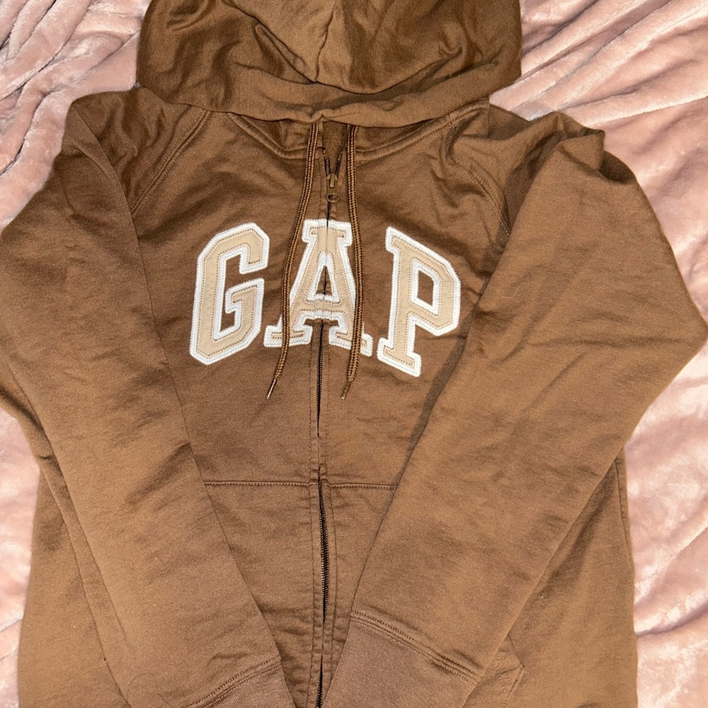 brown gap zip up hoodie. (resell)